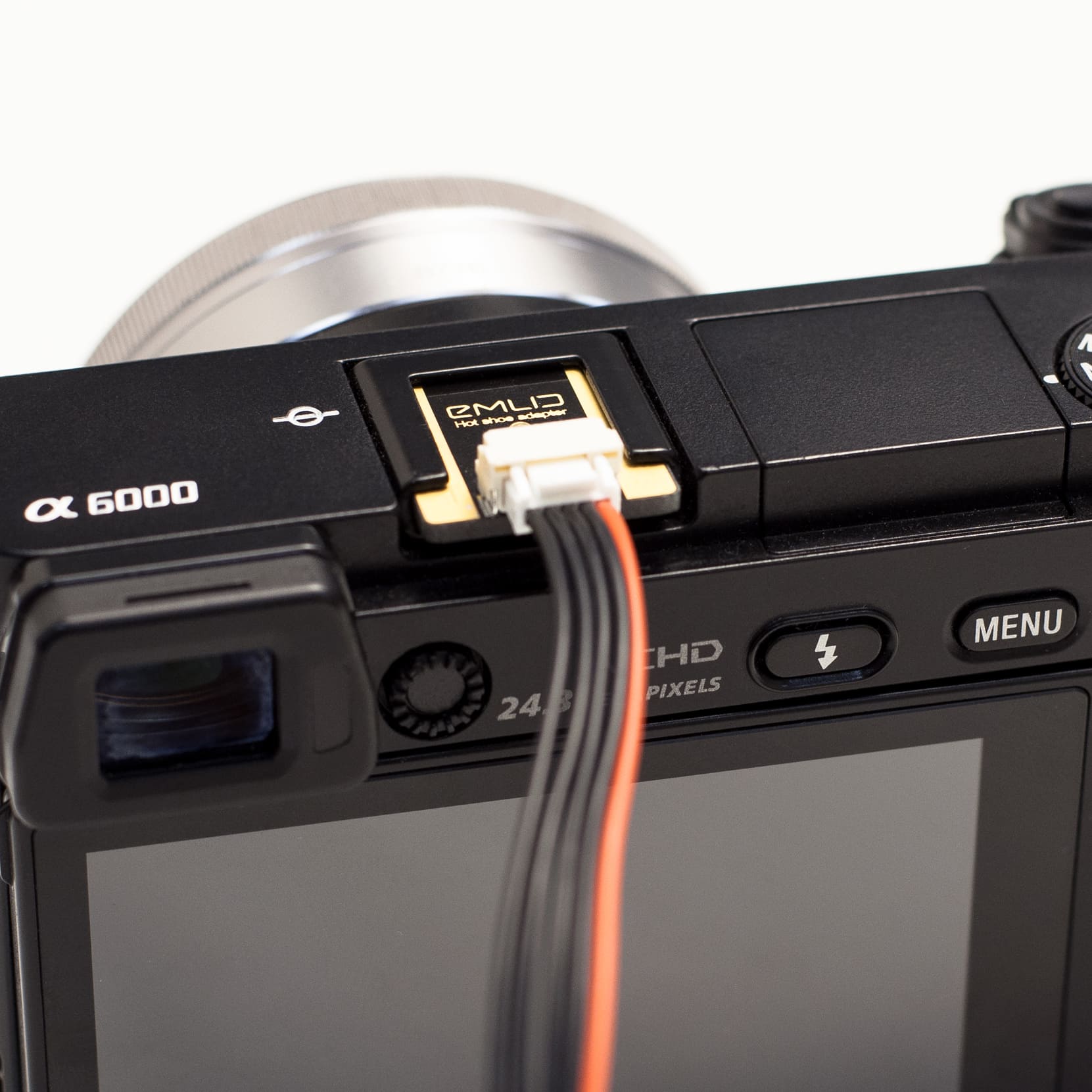 Hotshoe Adapter<br>for Reach M2/M+
